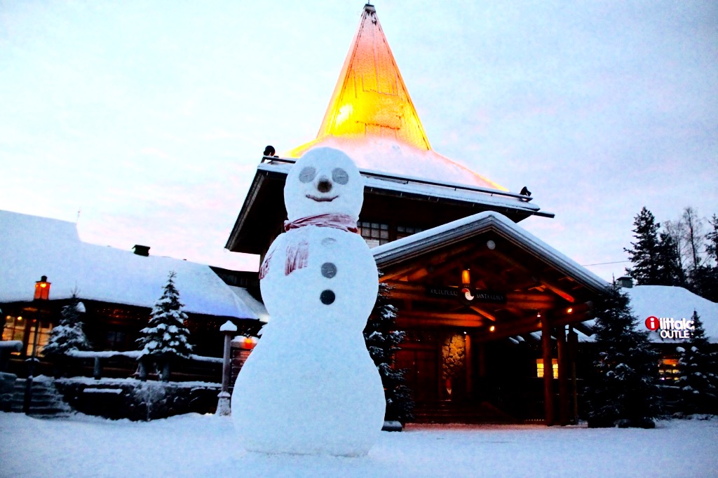 Bureau principal du Père Noël de Rovaniemi