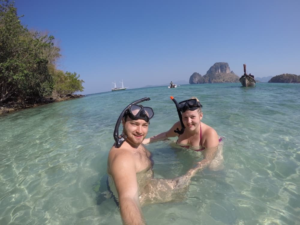 Snorkelling spa boat