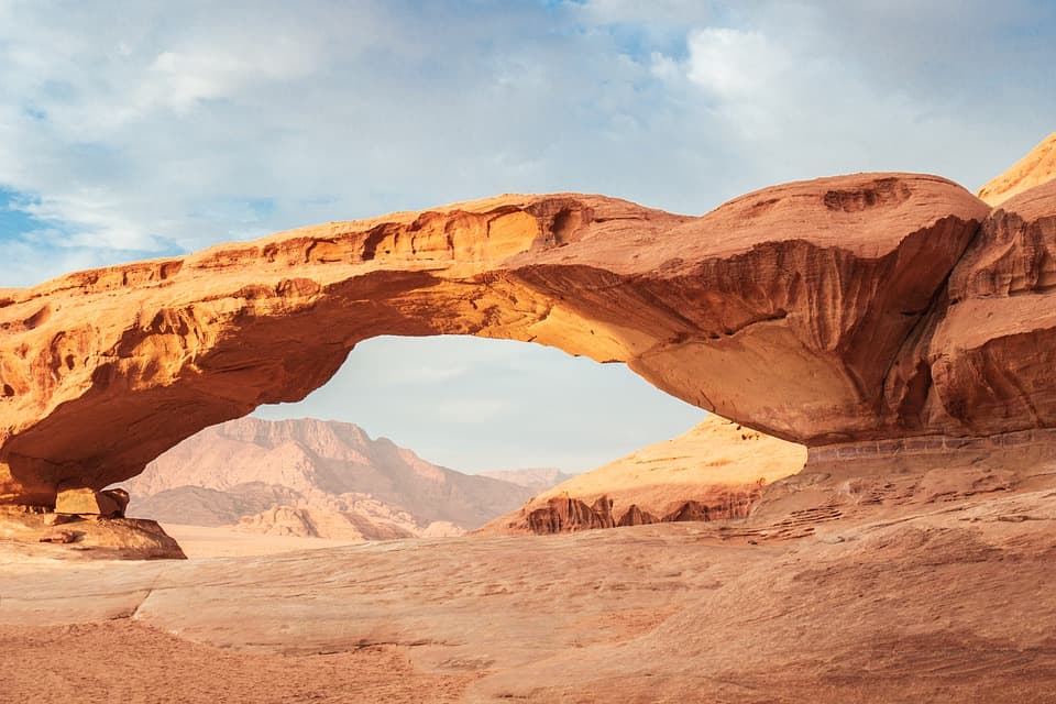 Jordan interesting facts: Wadi Rum is the largest valley in Jordan