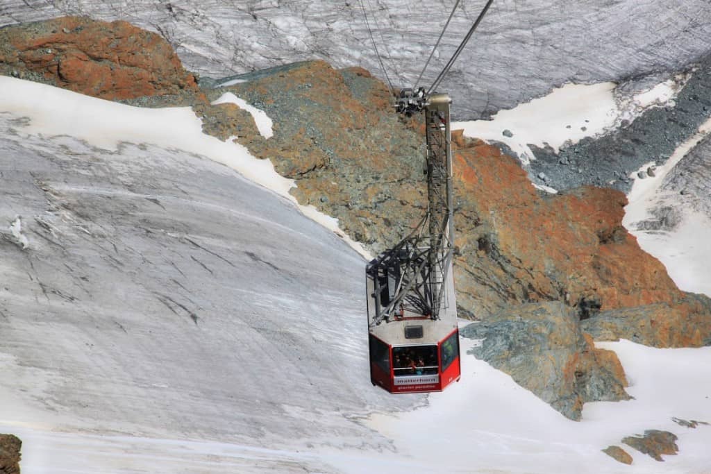 The cable cars in Zermatt are super romantic!