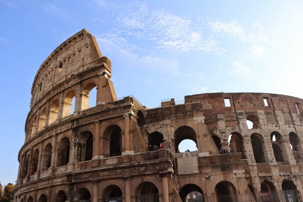 Rome the Colosseum facts: the spectacles