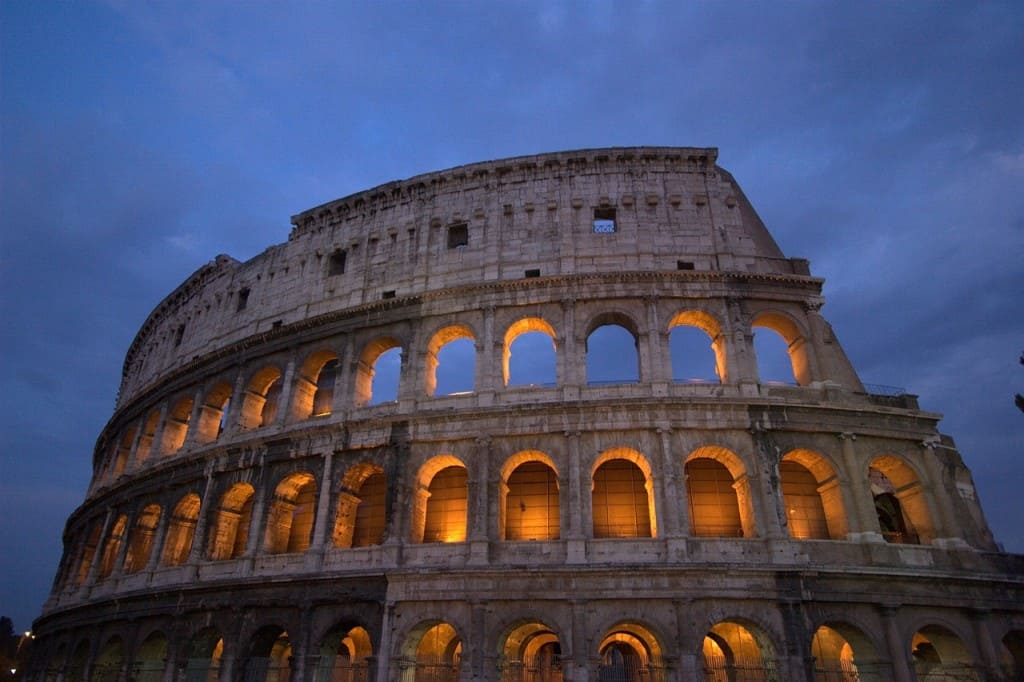 You can't miss the colosseum of Rome.