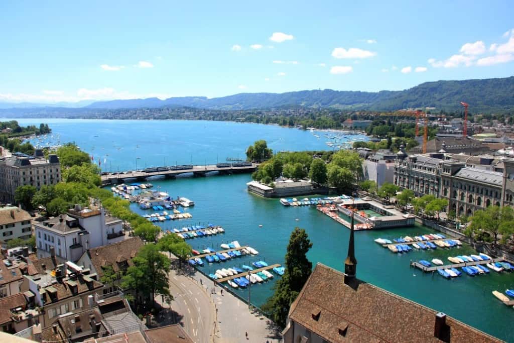 Vue aérienne au-dessus de Zurich