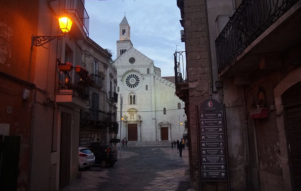 A church street in Bari - KarolinaPatryk